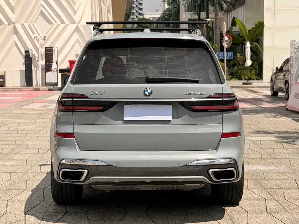 BMW X7 — миниатюра 5