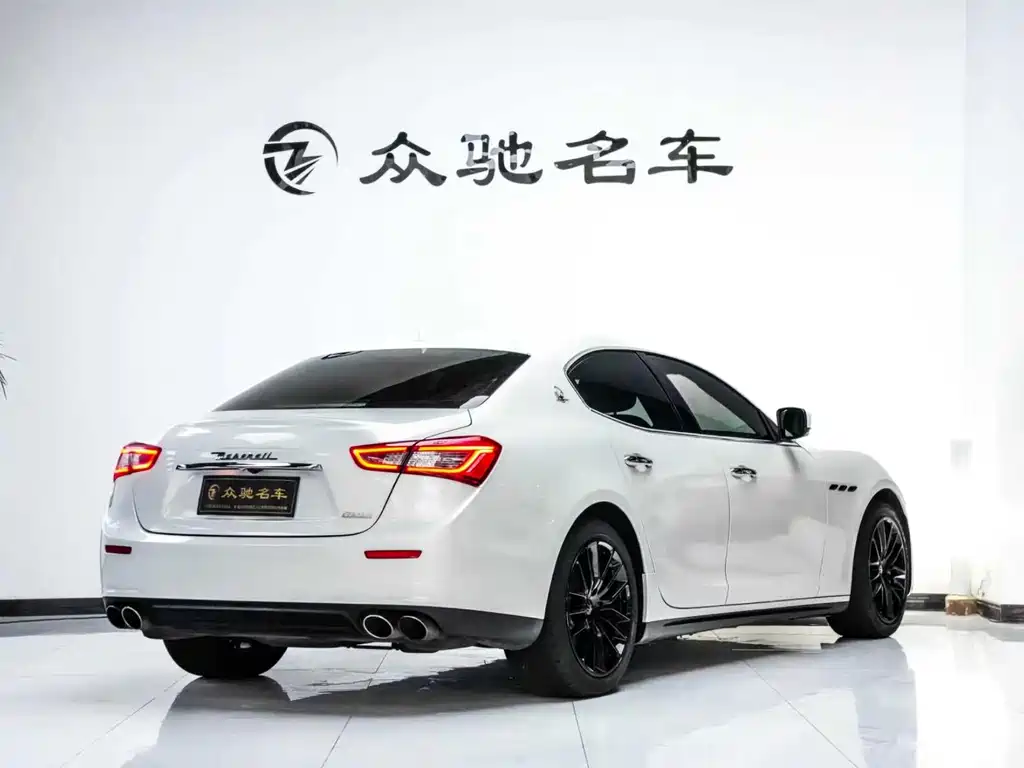 Maserati Ghibli — миниатюра 10