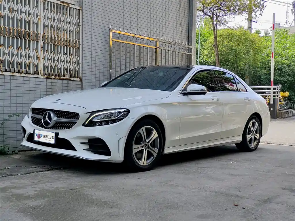 Mercedes-Benz C-Class 2020