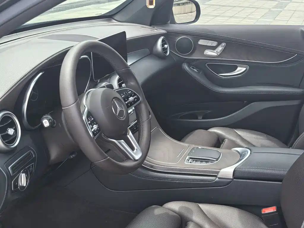 Mercedes-Benz GLC 2020 GLC 260 L 4MATIC Luxury