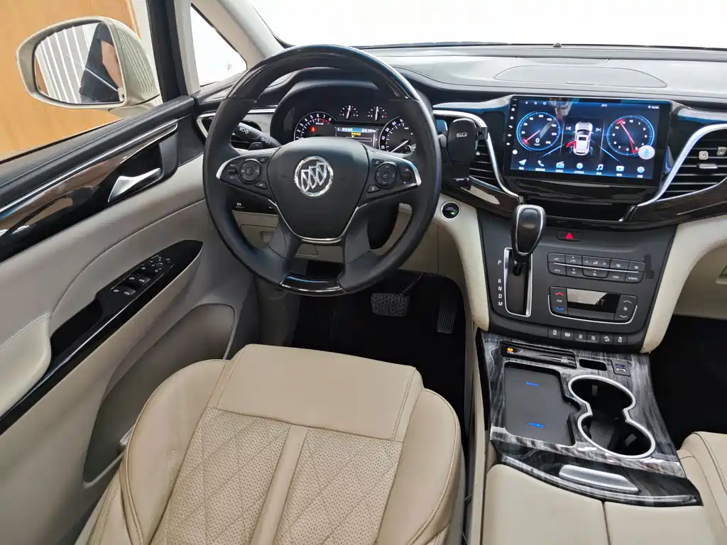 Buick GL8 — миниатюра 12
