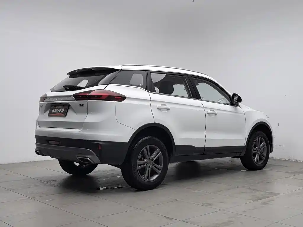 Geely Boyue — миниатюра 2