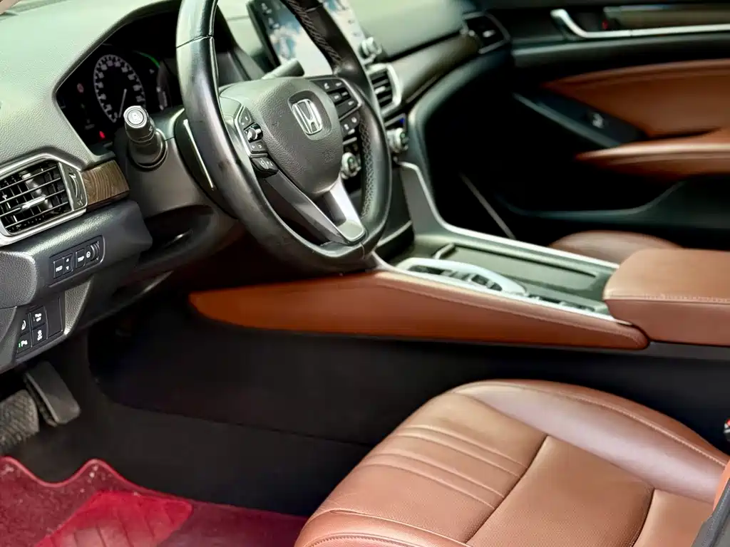 Honda Inspire — миниатюра 11