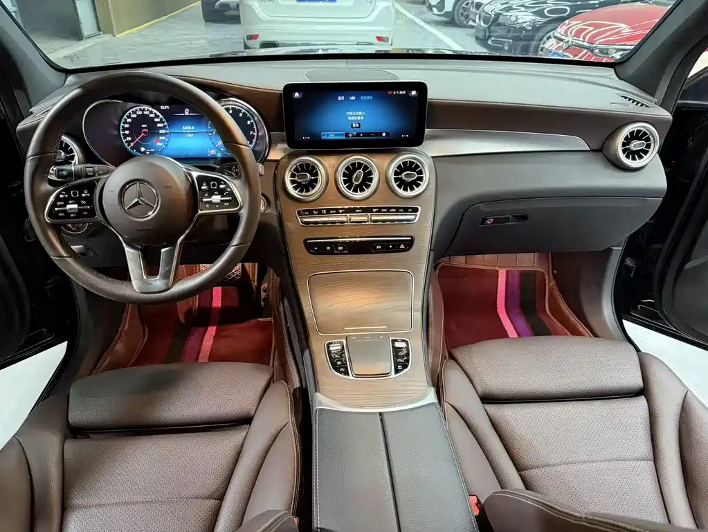 Mercedes-Benz GLC 2020 GLC 260 L 4MATIC Luxury
