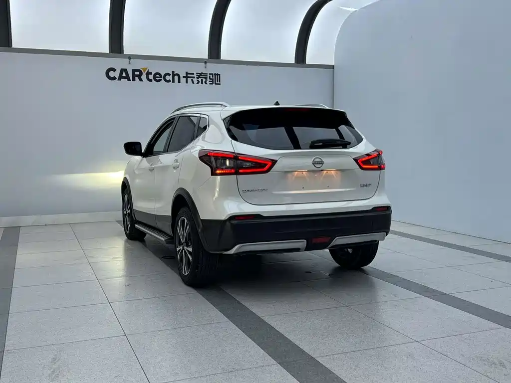 Nissan Qashqai — миниатюра 3