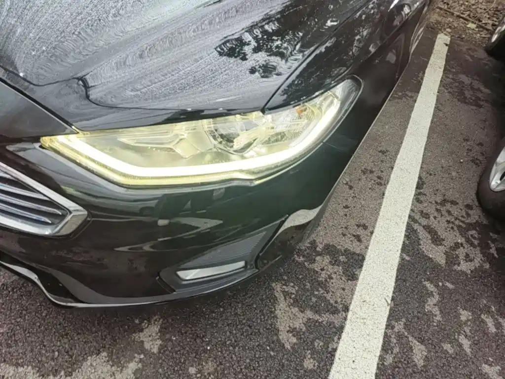 Ford Mondeo — миниатюра 24