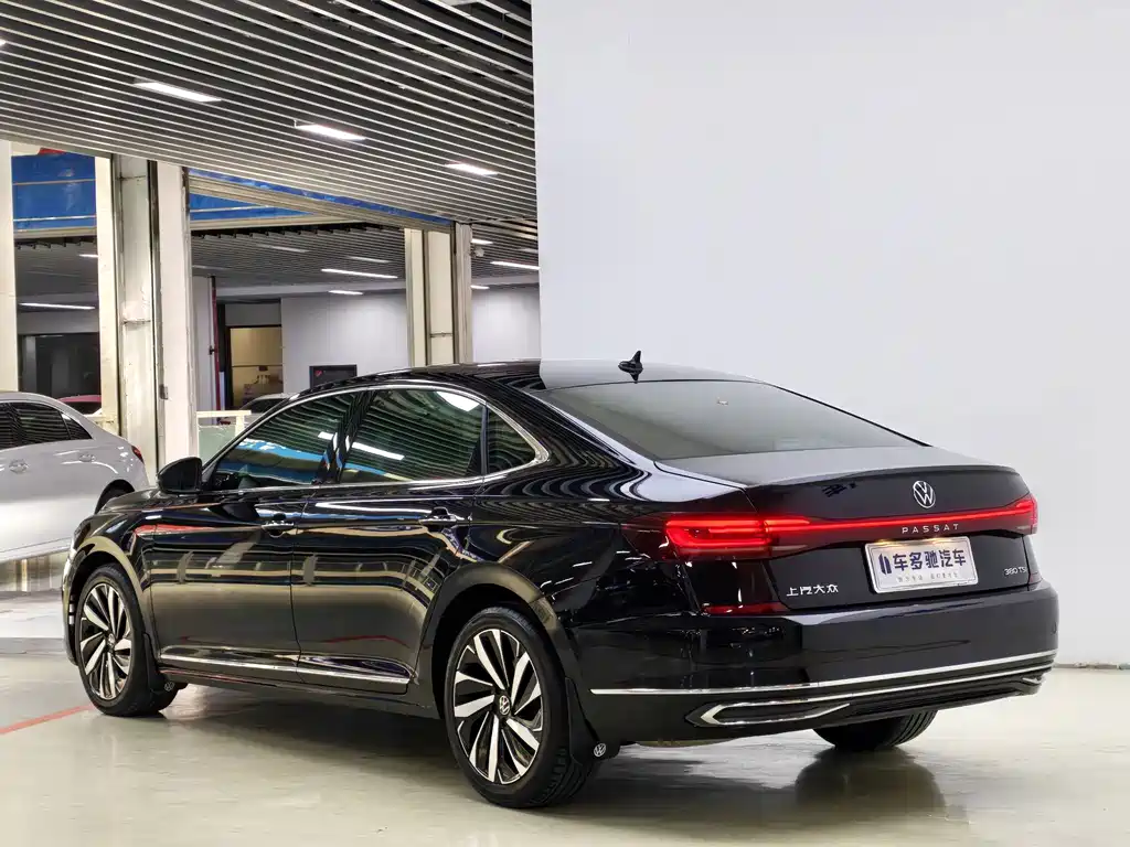 Volkswagen Passat — миниатюра 5
