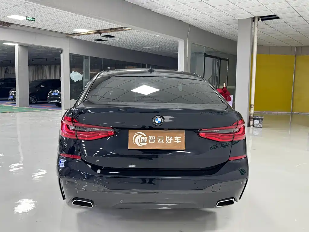 BMW 6 Series GT — миниатюра 8