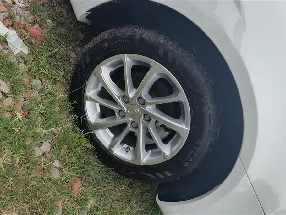 Geely Emgrand 2021 UP 1.5L CVT Luxury