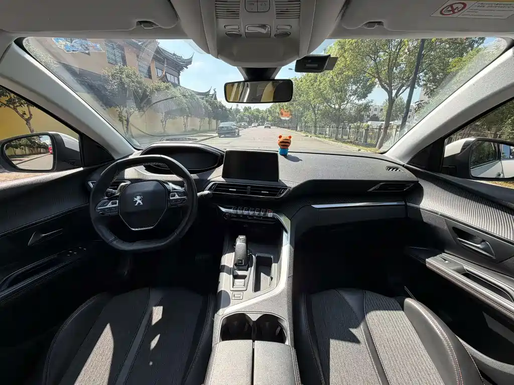 Peugeot 4008 — миниатюра 5