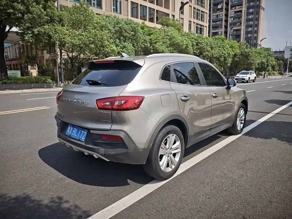 Borgward BX5 — миниатюра 10
