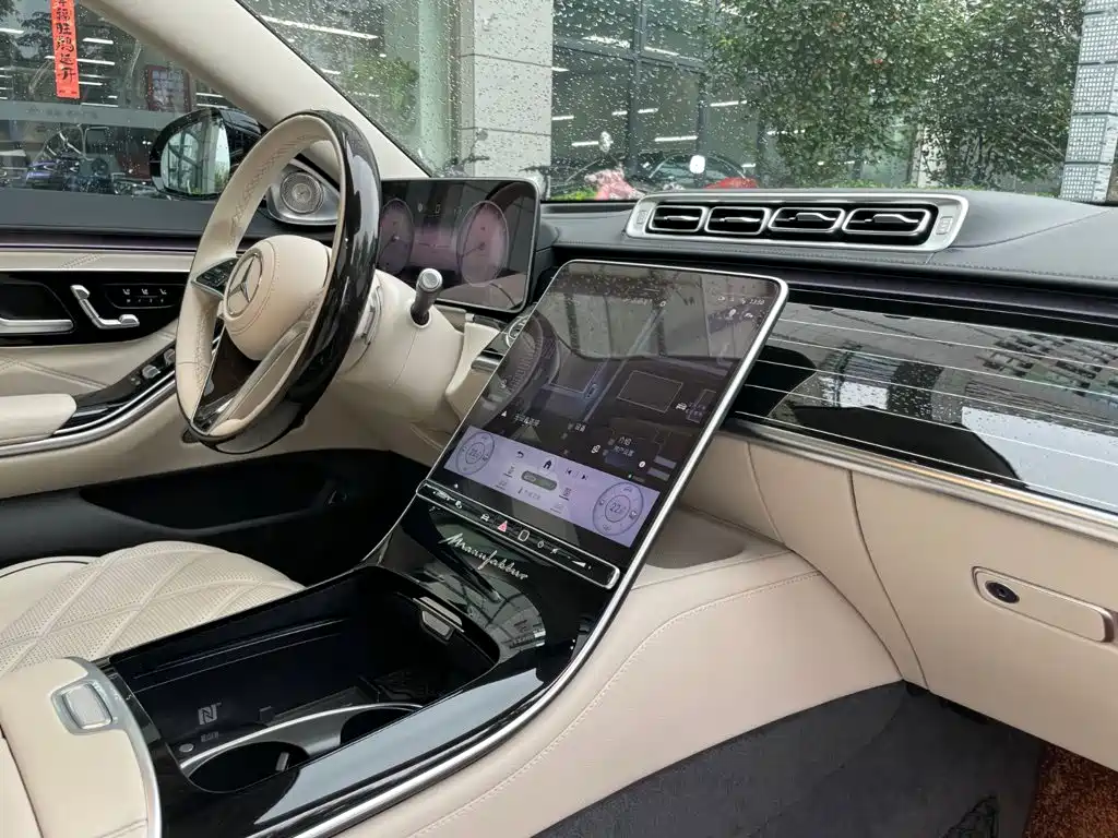 Mercedes-Benz S-Class — миниатюра 22