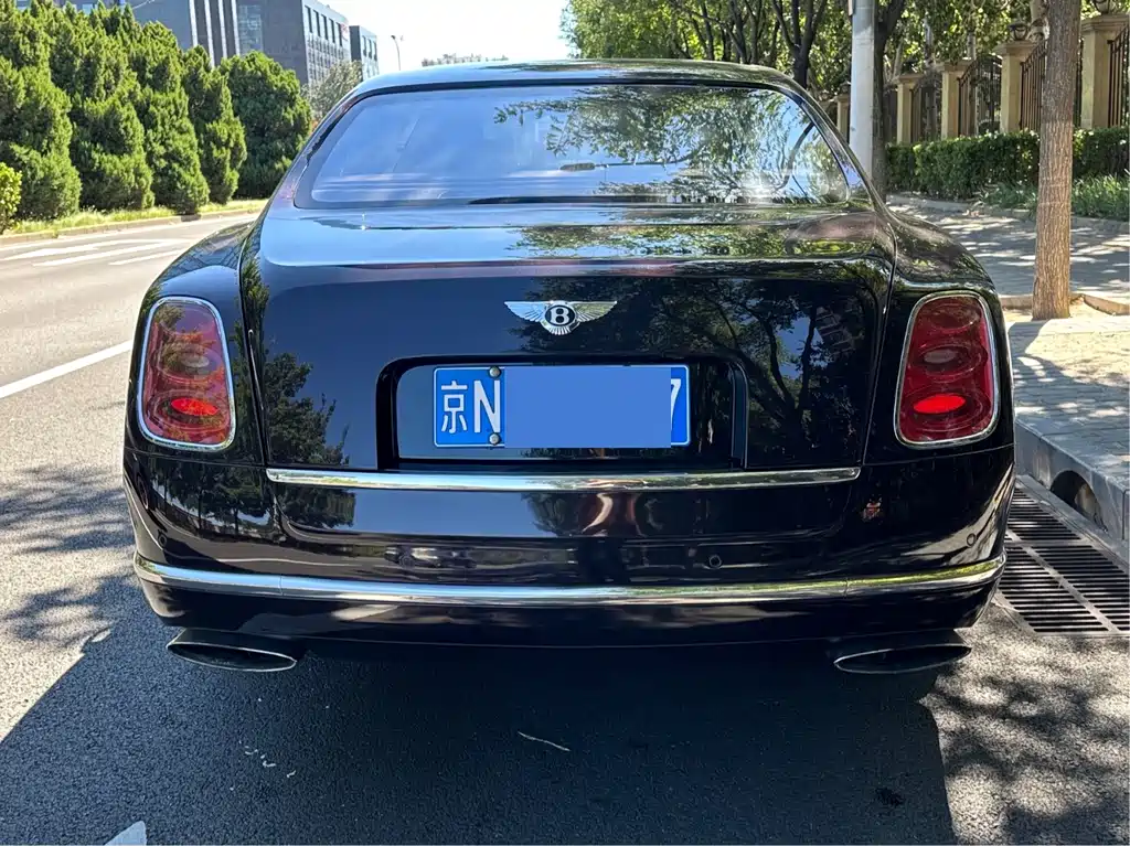 Bentley Mulsanne — миниатюра 5