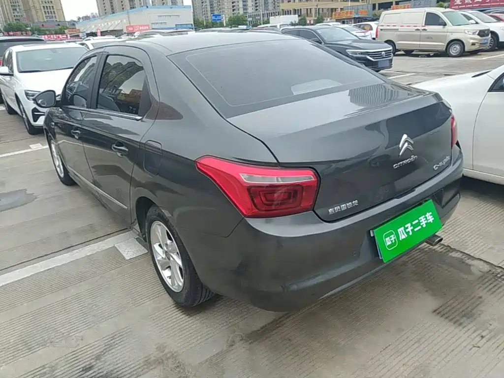 Citroen Elysee — миниатюра 5