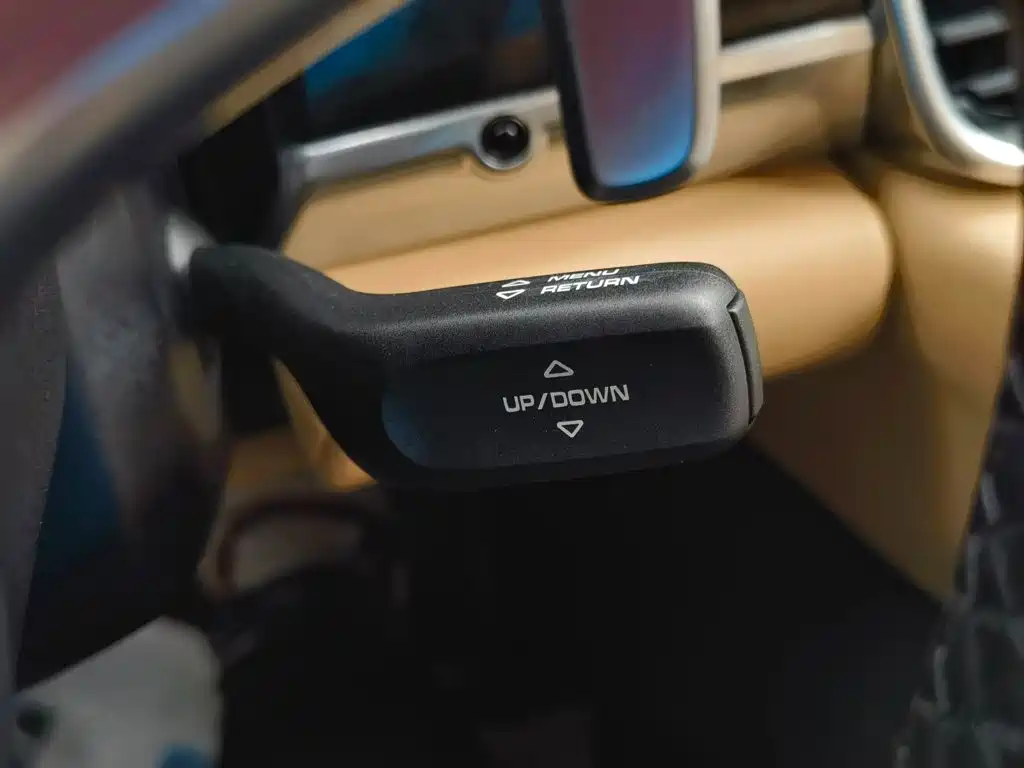 Porsche Panamera — миниатюра 21