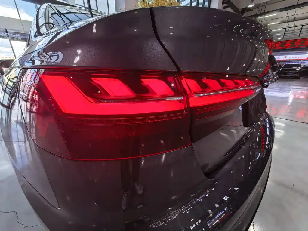 Audi A4L — миниатюра 27