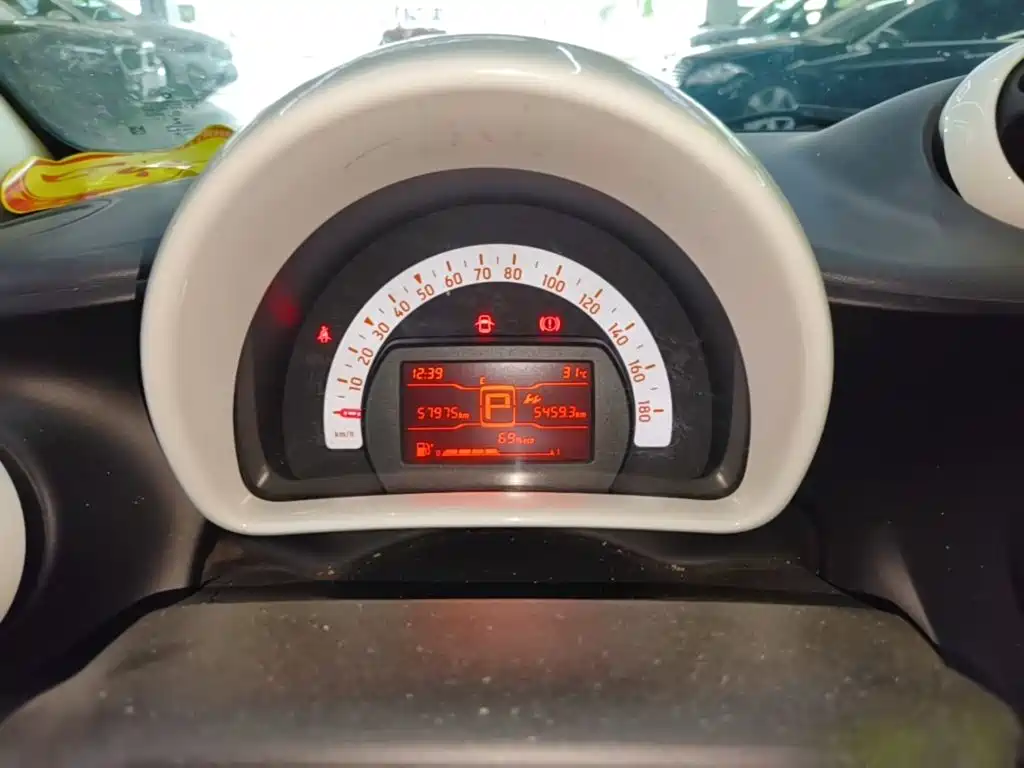 smart Smart Fortwo — миниатюра 12