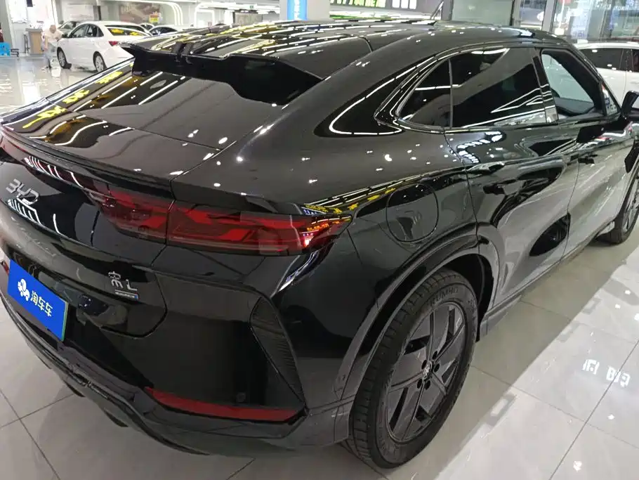 BYD L EV — миниатюра 3