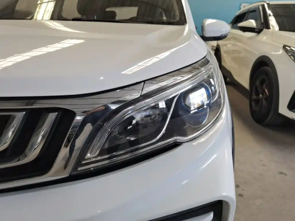 Geely Vision X3 — миниатюра 24