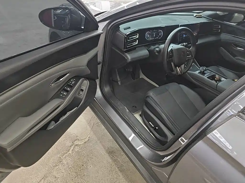 BYD Qin L — миниатюра 16