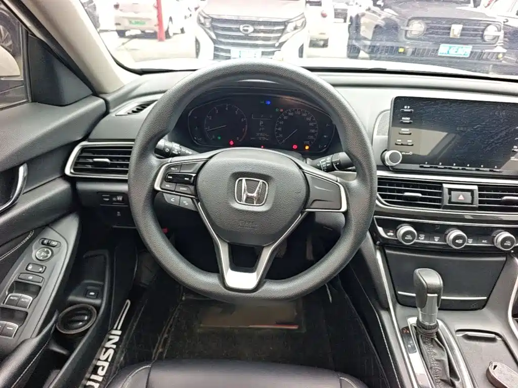 Honda Inspire — миниатюра 11