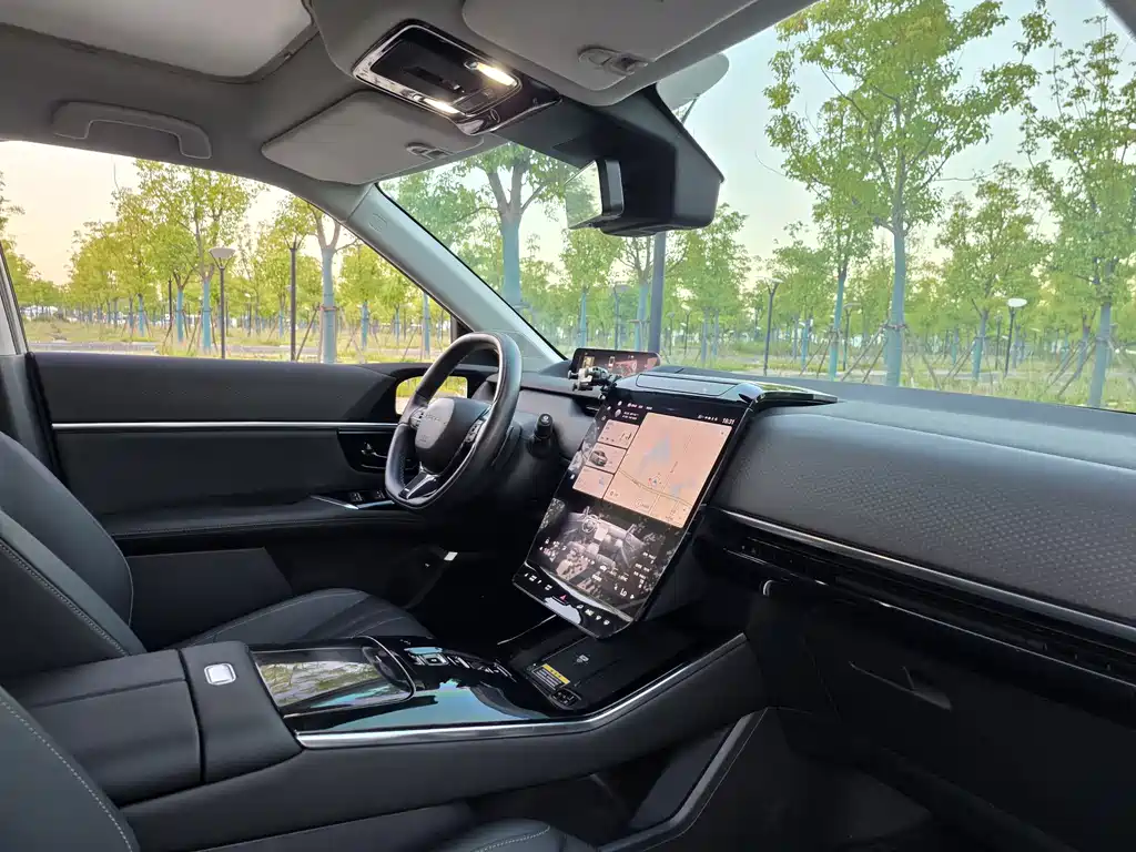 Honda Hiroyo Honda P7 — миниатюра 21