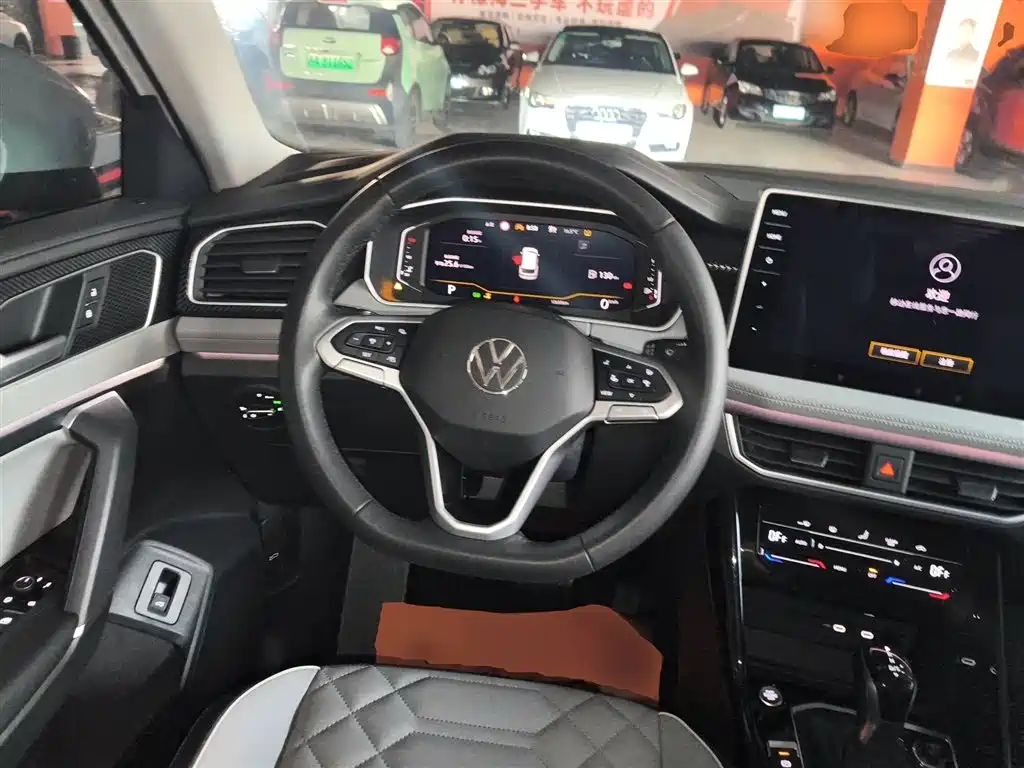 Volkswagen Tayron 2024 300TSI Luxury Plus