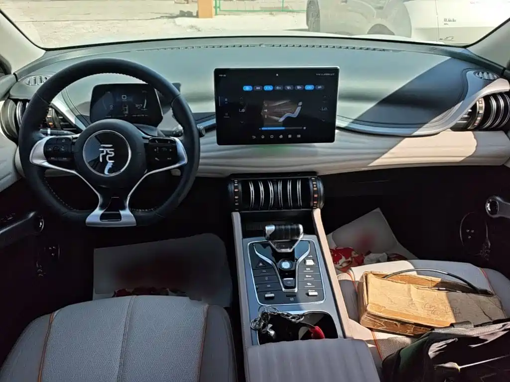 BYD Yuan Plus — миниатюра 10