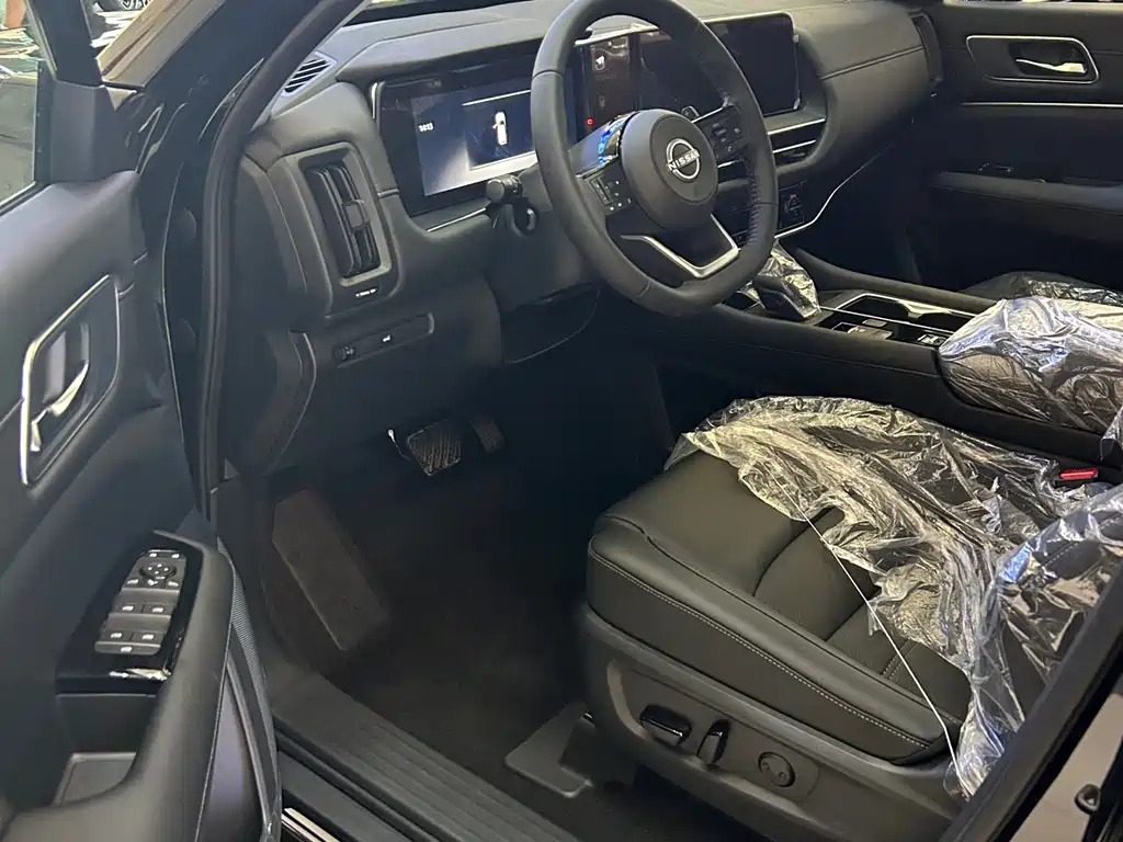 Nissan Teramont — миниатюра 3