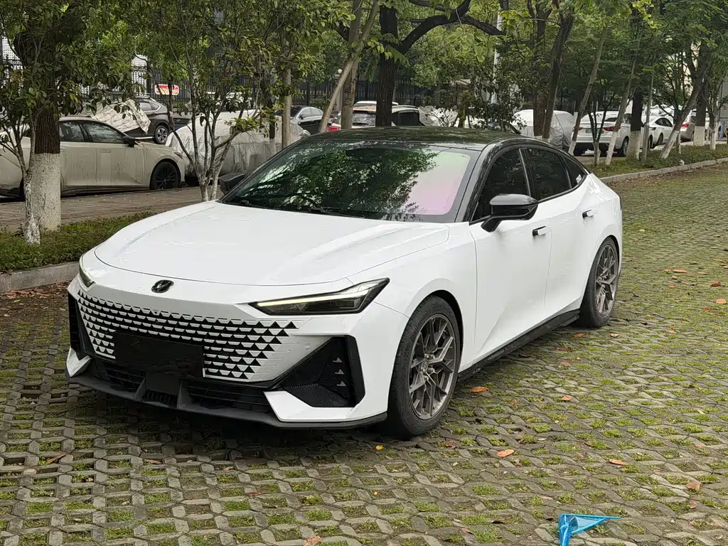 Купить Changan UNI-V