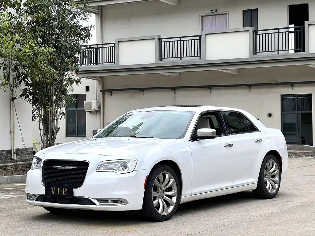 Chrysler 300C 2016