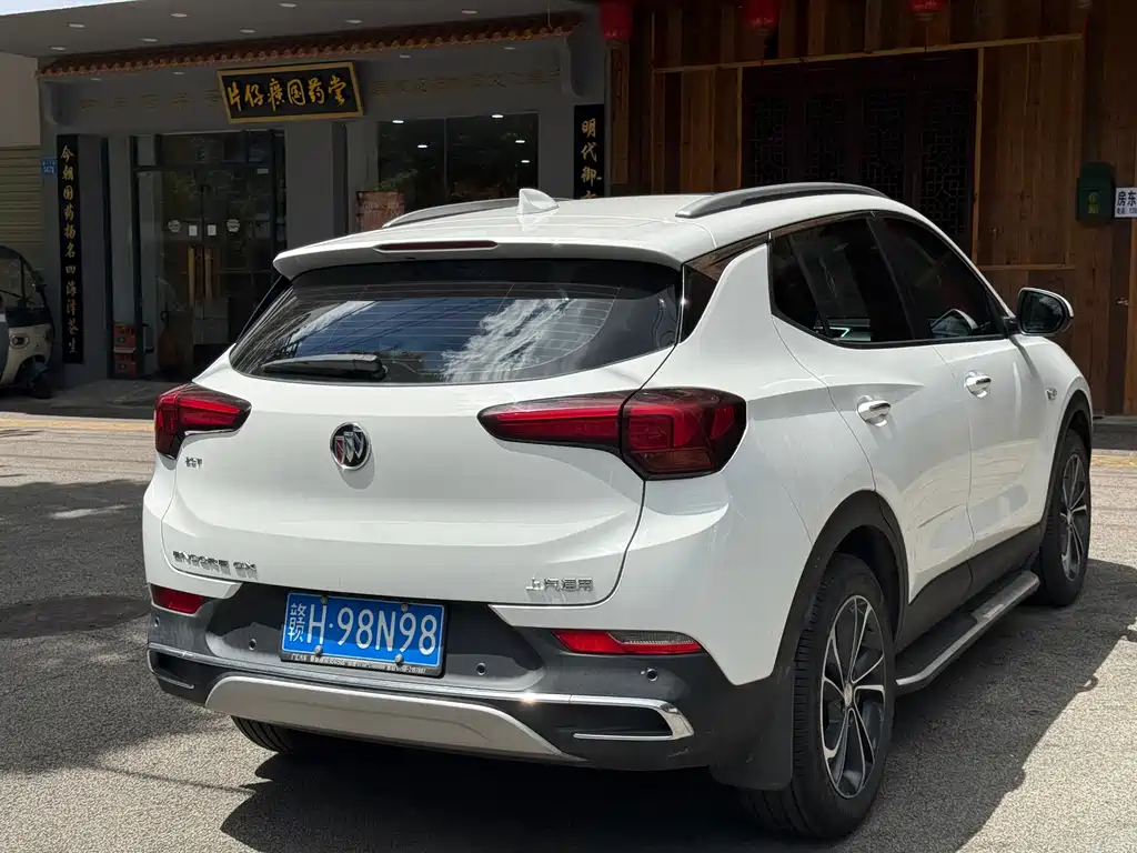 Buick Encore GX — миниатюра 8