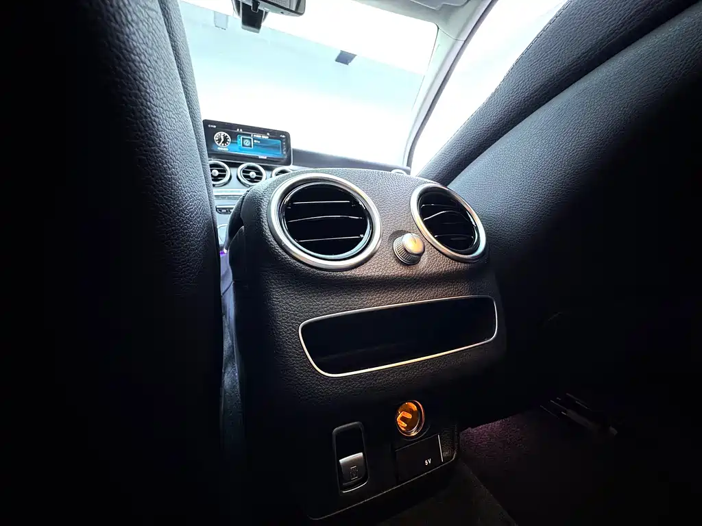 Mercedes-Benz C-Class — миниатюра 27