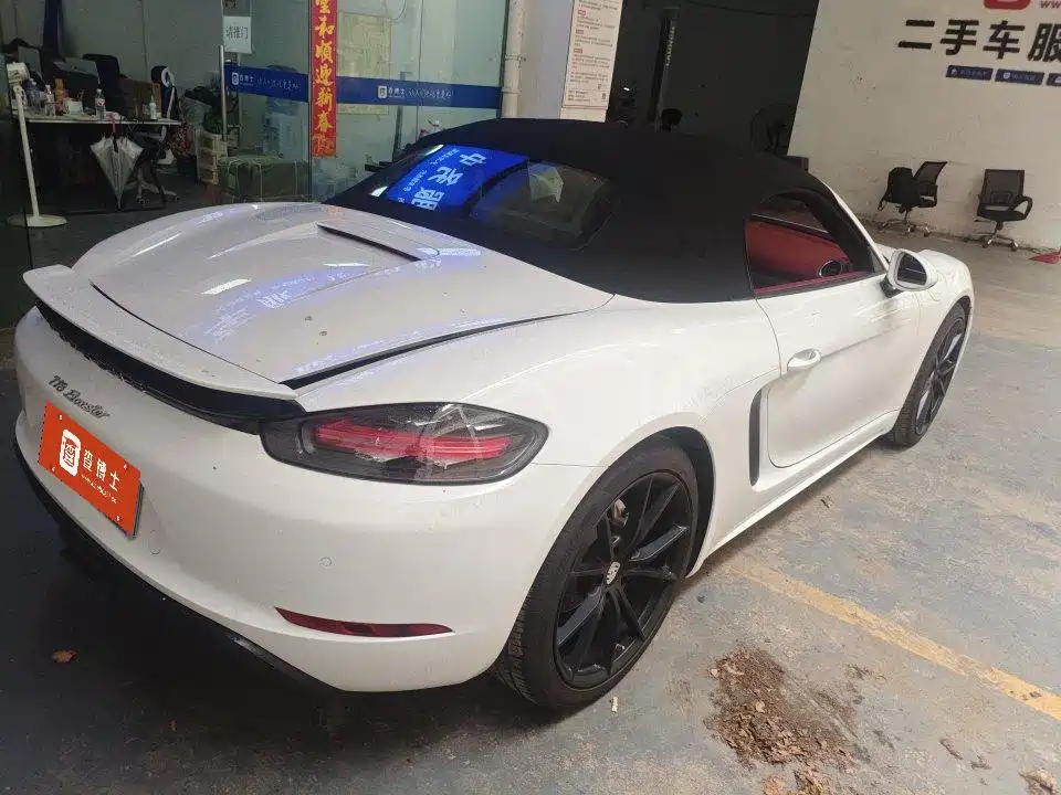 Porsche 718 2018 Boxster 2.0T
