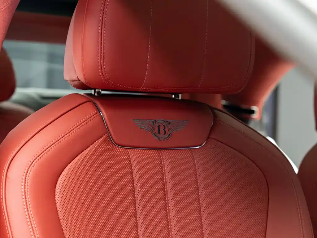 Bentley Flying Spur — миниатюра 14