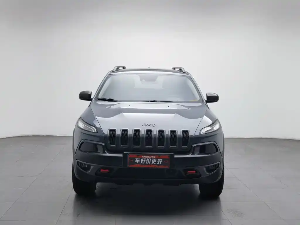 Jeep Cherokee (Import) — миниатюра 3