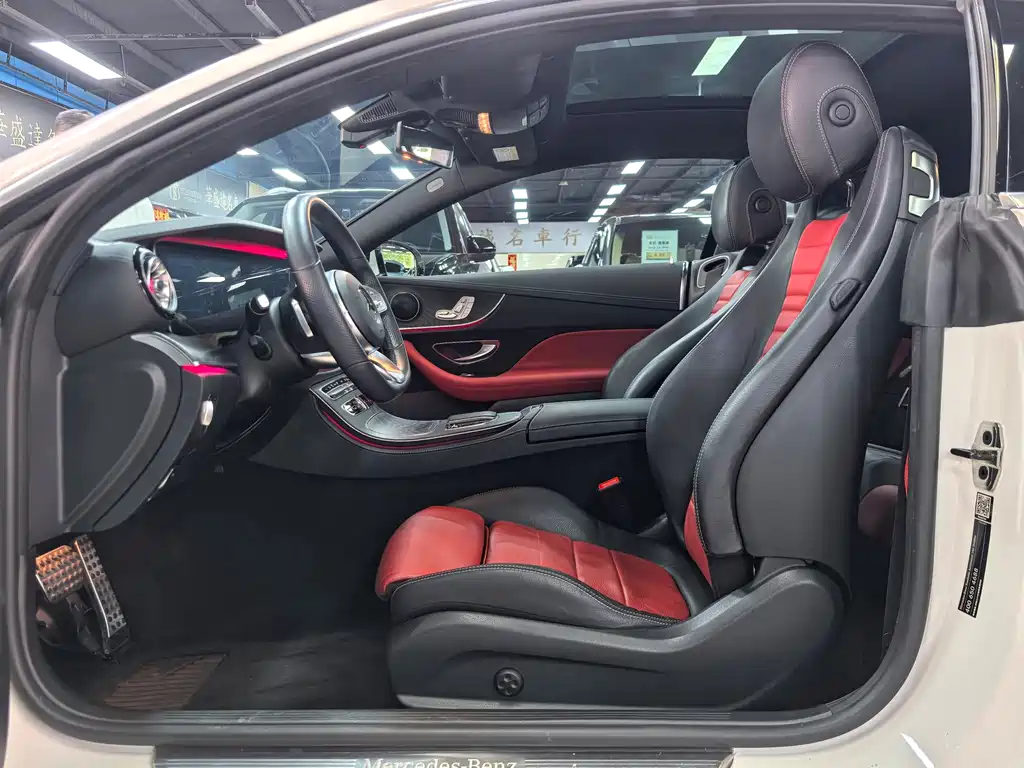 Mercedes-Benz E-Class (Import) — миниатюра 19