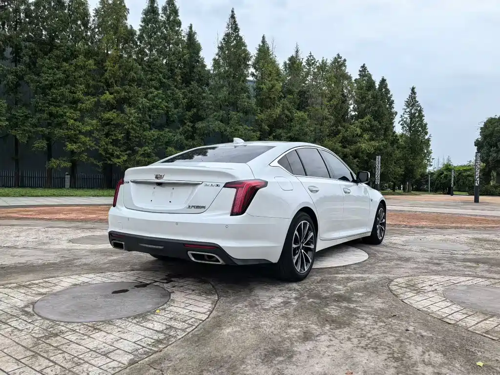 Cadillac CT5 — миниатюра 9