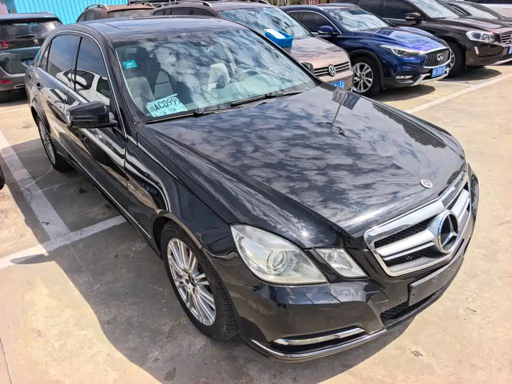 Mercedes-Benz E-Class — миниатюра 3