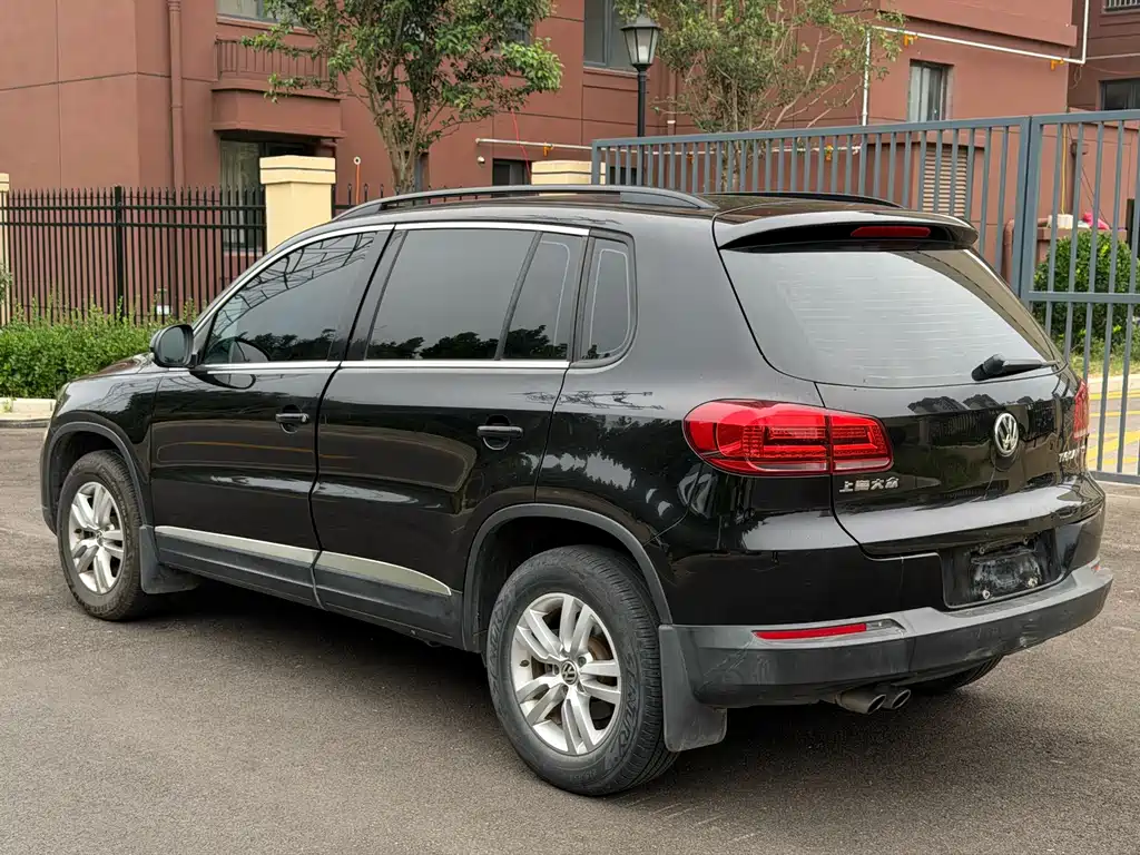 Volkswagen Tiguan — миниатюра 8