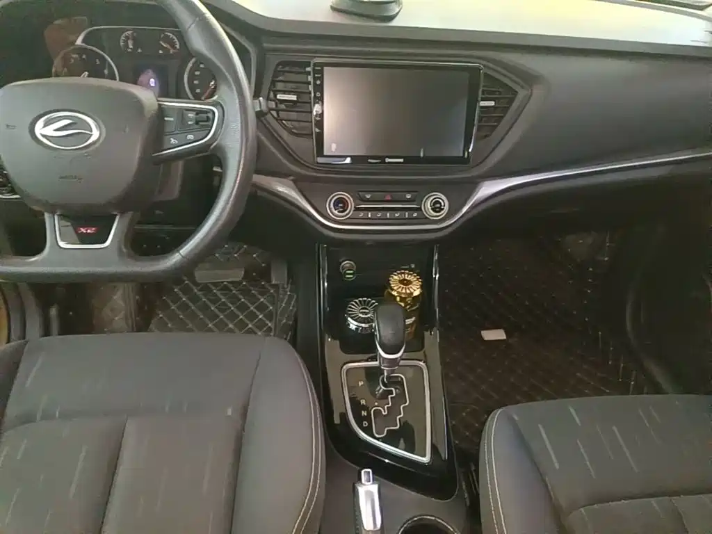 Landwind X2 1.6L Auto Dynamic Sharp Edition, фото 14