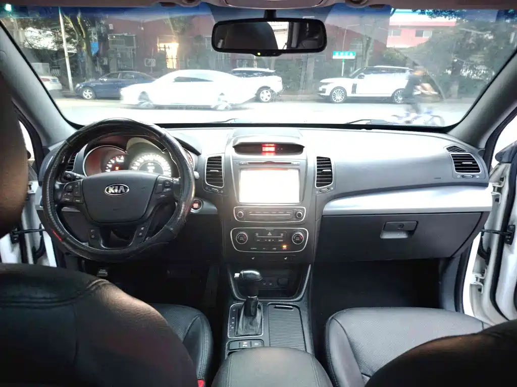 Kia Sorento 2013 2.2T 5 мест Luxury