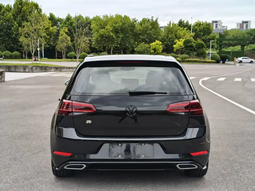 Volkswagen Golf — миниатюра 13