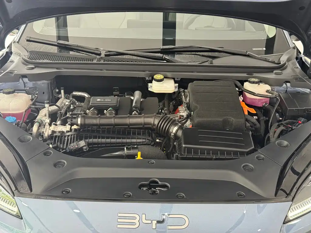 BYD Seals 06 DM-i версия для путешествий — миниатюра 4
