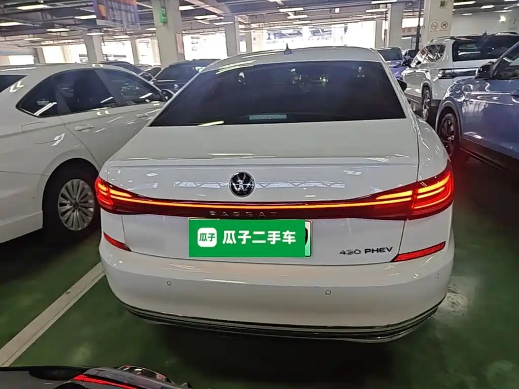 Volkswagen 帕萨特插电混动 — миниатюра 6