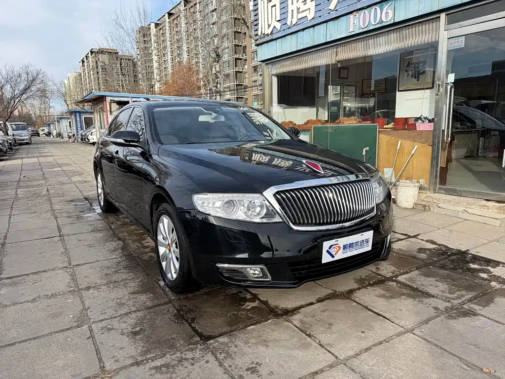 Hongqi H7 2013 2.5L