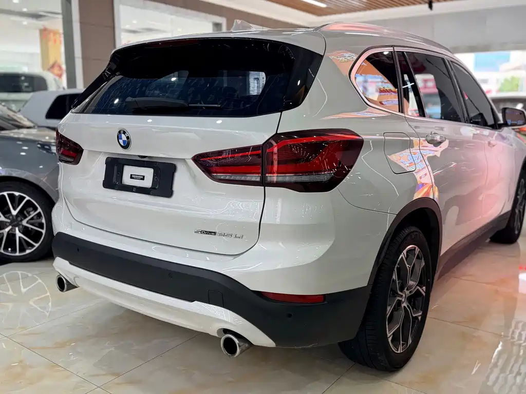 BMW X1 — миниатюра 4