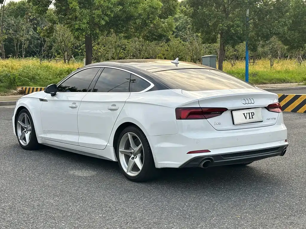 Audi A5 (Import) — миниатюра 6
