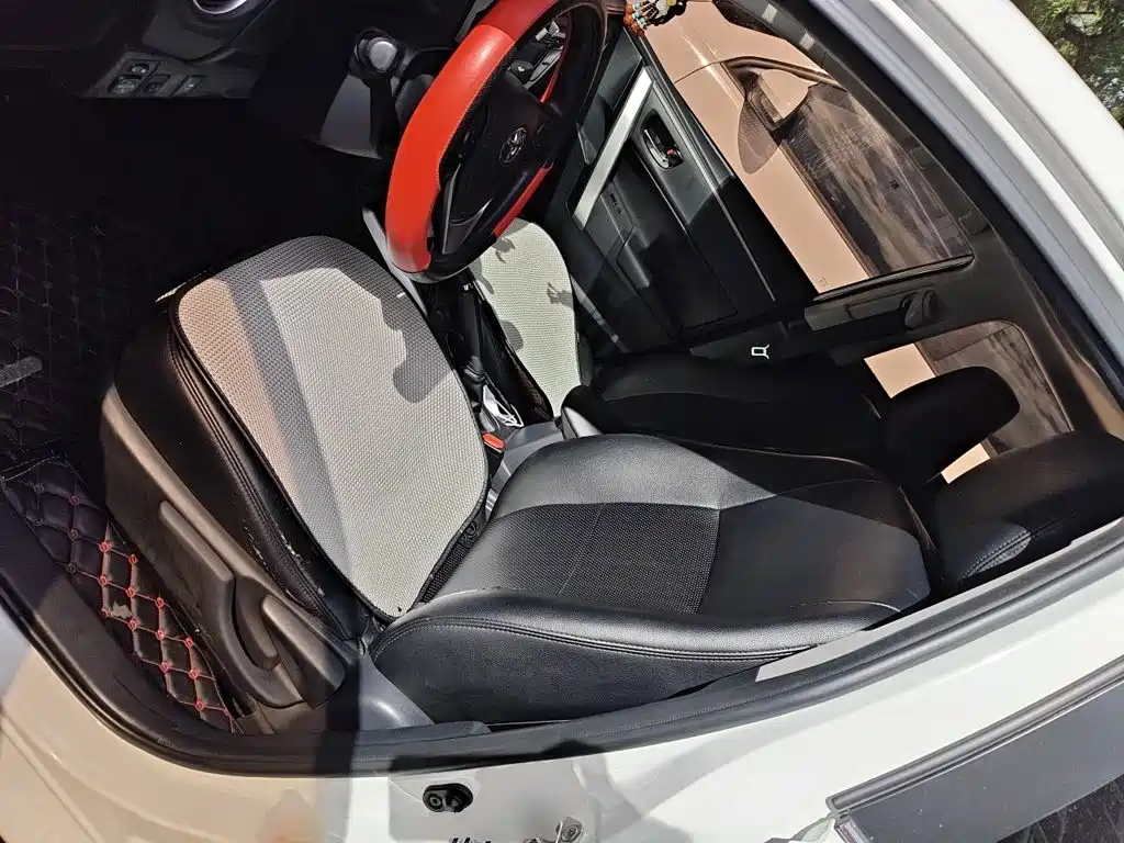 Toyota Corolla — миниатюра 11