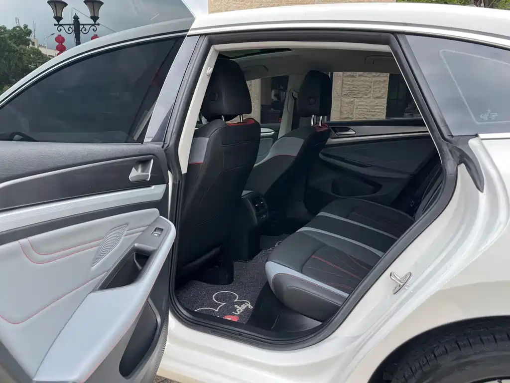 Volkswagen Lamando — миниатюра 5